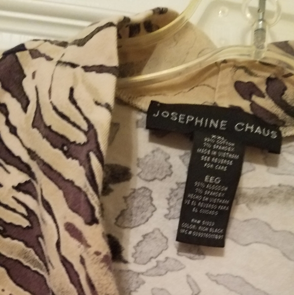 Blouse - Picture 2 of 3